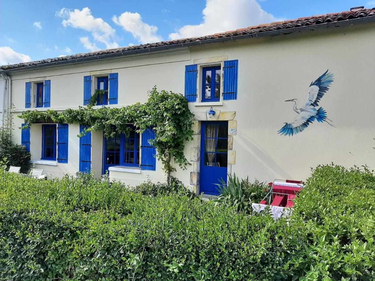 Le Logis Du Heron Coulon Luaran gambar